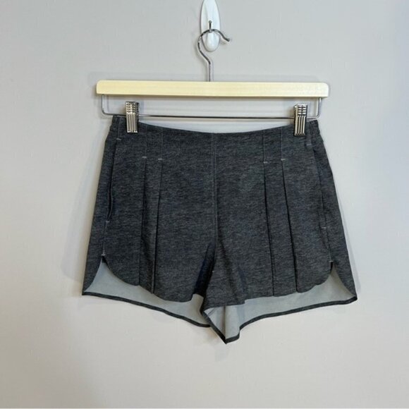 LULULEMON & go Endeavor Short - Picture 4 of 7